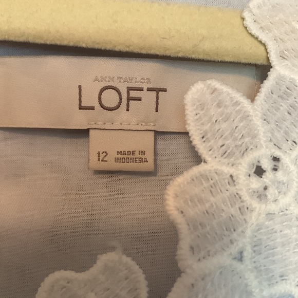 White floral lace LOFT dress size 12 - Picture 3 of 3